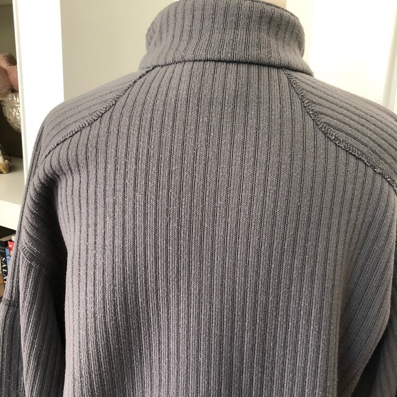 Men’s Columbia Zippered Pullover - Picture 7 of 9